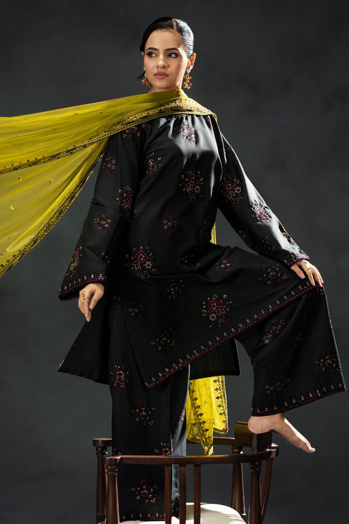 Best Selling - MADIHA 3PC EMBROIDERED DRESS
